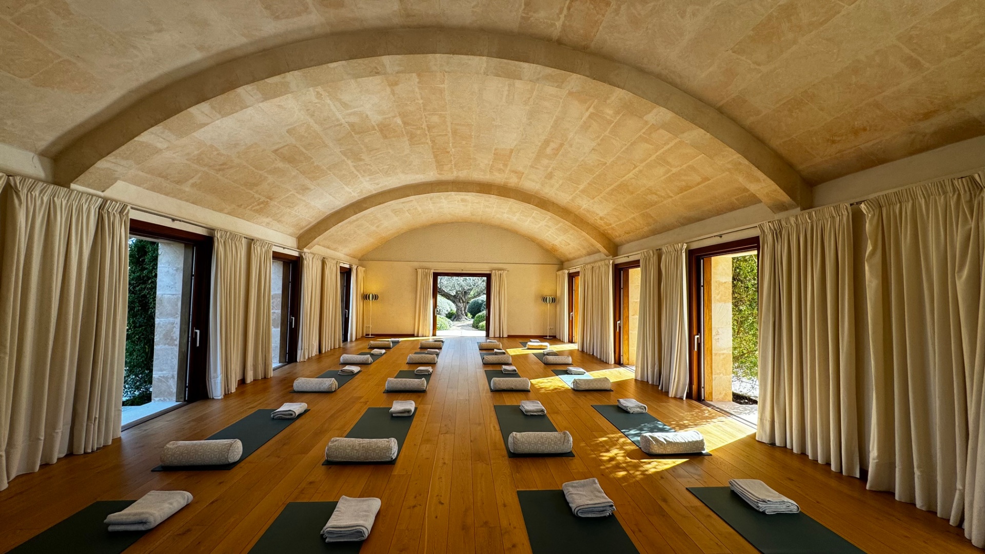 Mallorca — Yoga & Session Raum